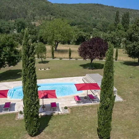 Ancienne Grange Renovee Avec Piscine