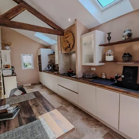 Ancienne grange rénovée avec piscine * Vaillac